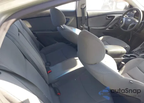 2016 Hyundai Elantra Se from USA, damaged, VIN 5NPDH4AE5GH726283